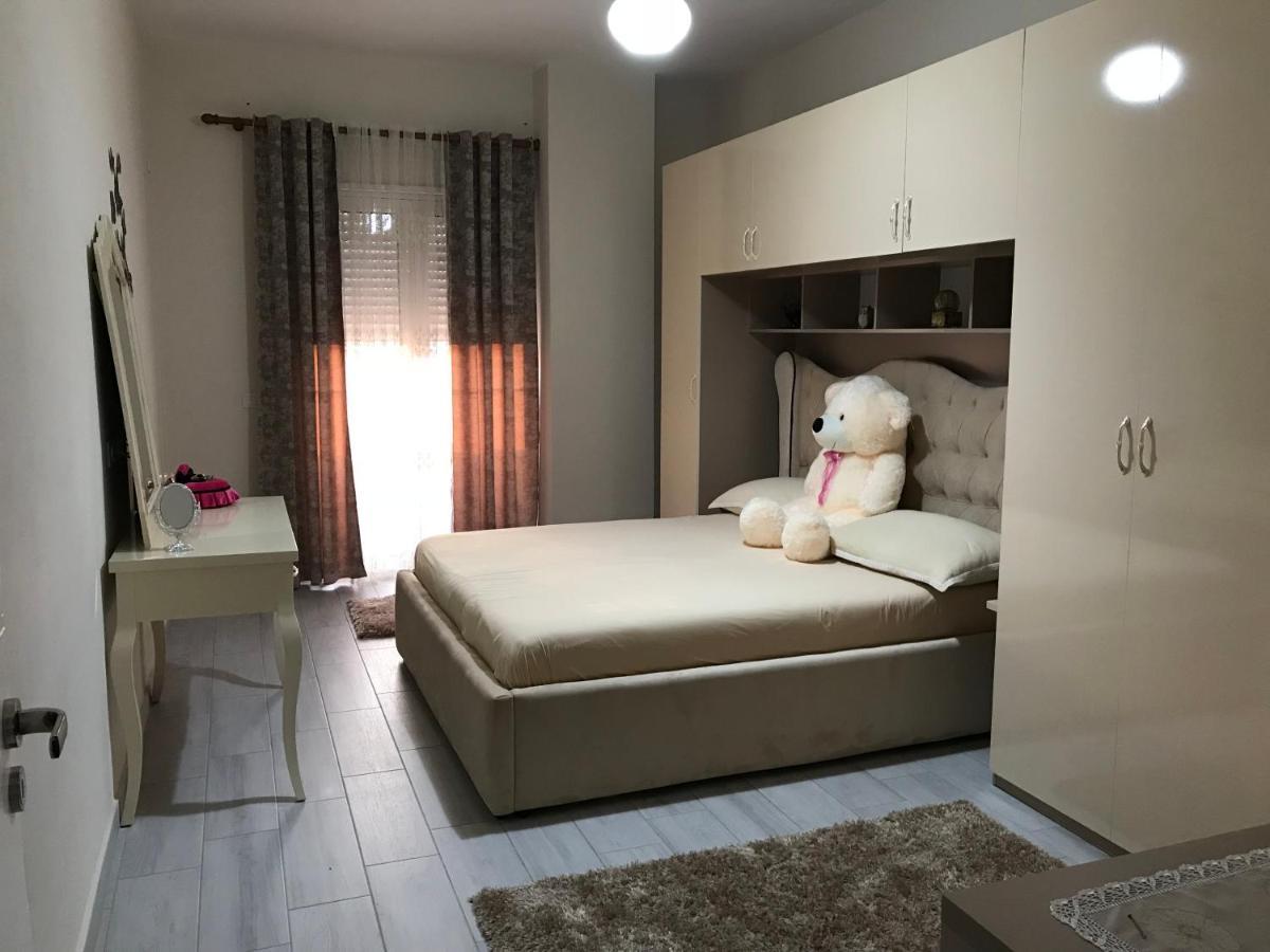 Hotel Vila Dedej Durrës 外观 照片