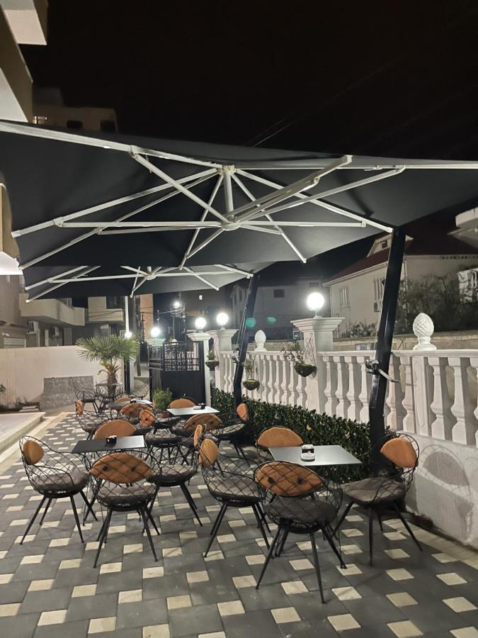 Hotel Vila Dedej Durrës 外观 照片