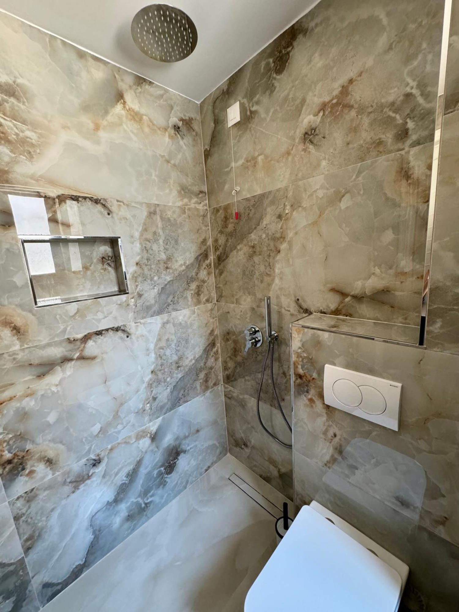 Hotel Vila Dedej Durrës 外观 照片