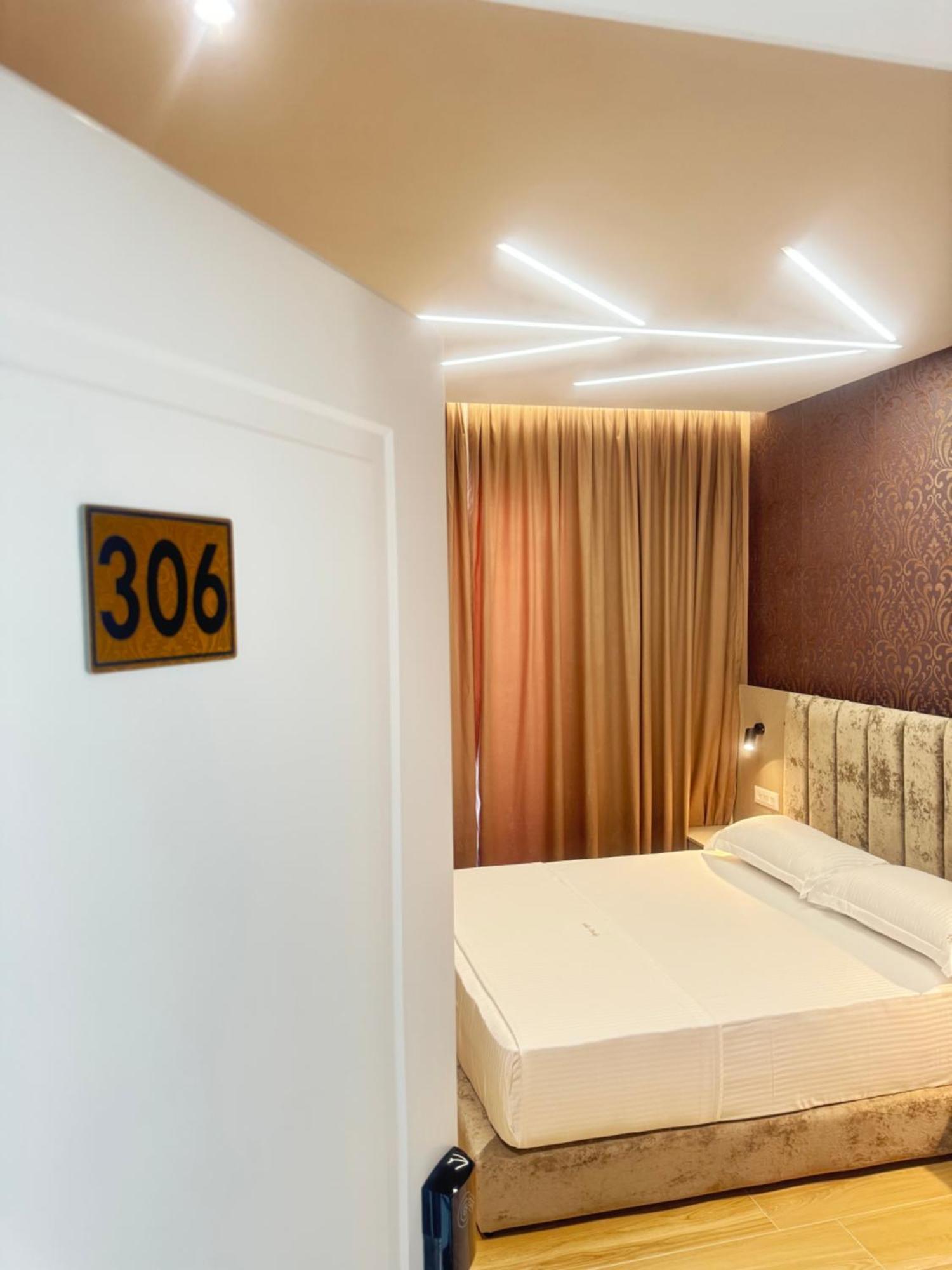 Hotel Vila Dedej Durrës 外观 照片