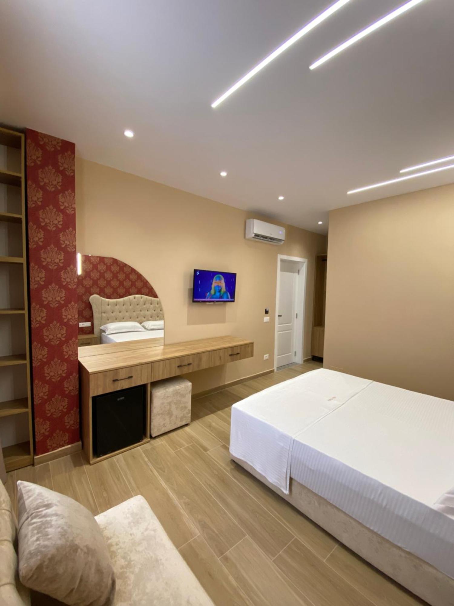 Hotel Vila Dedej Durrës 外观 照片