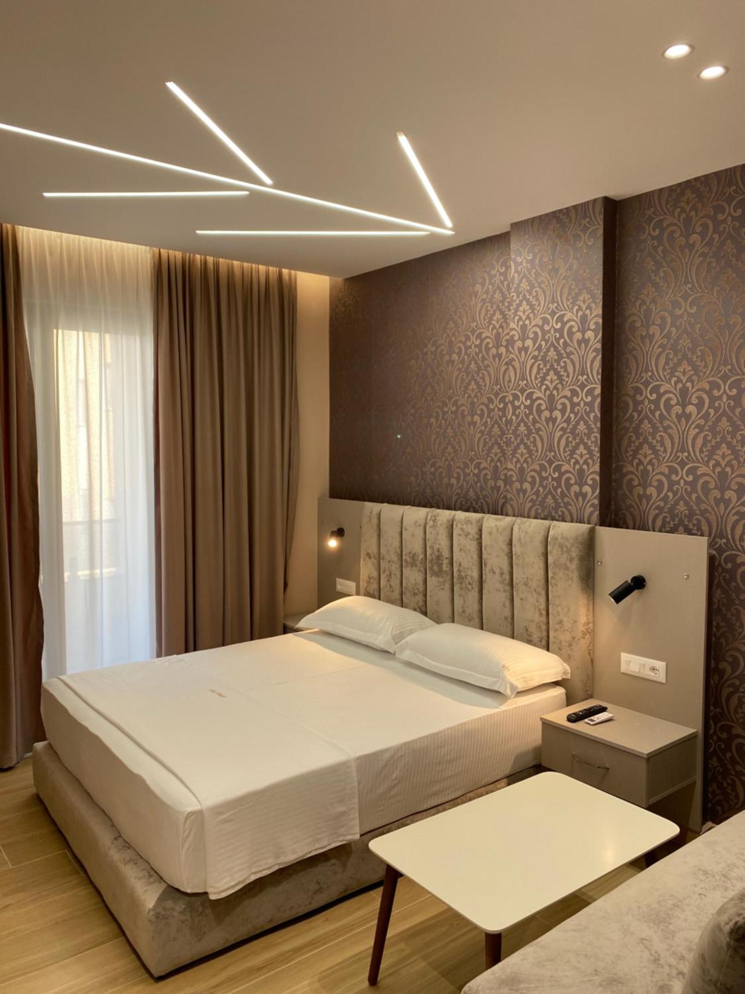 Hotel Vila Dedej Durrës 外观 照片